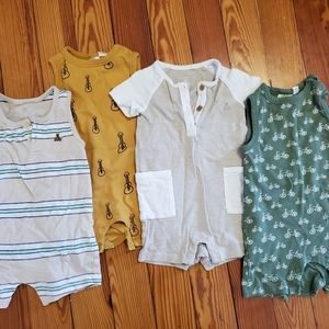 Baby Gap and others Rompers for summer 12-18 months